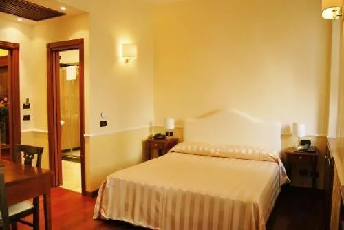 Luxury Ludovisi Rooms Rome 3*,